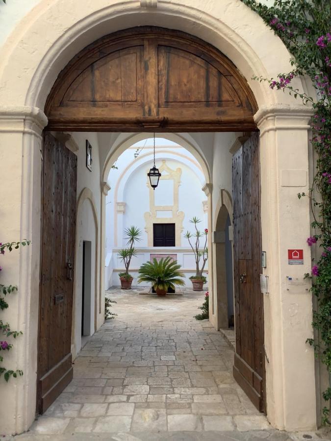 Palazzo Cariddi Bed & Breakfast Nardo Exterior photo