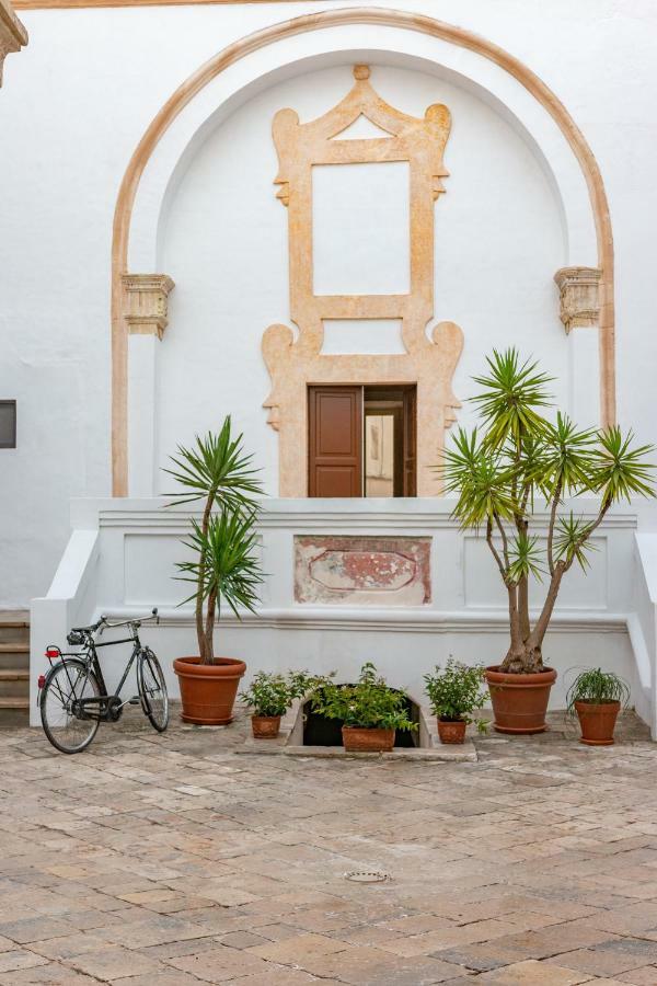 Palazzo Cariddi Bed & Breakfast Nardo Exterior photo